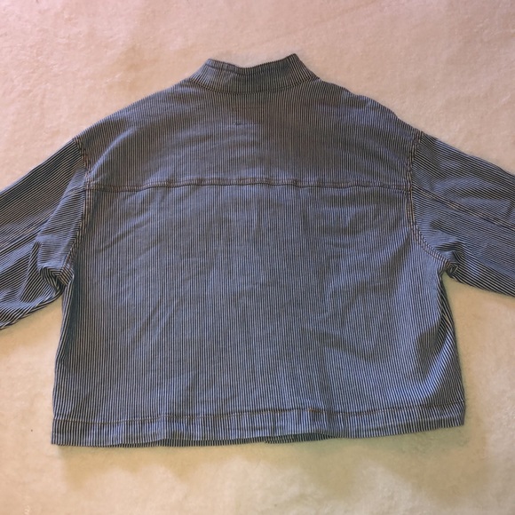 NWT Universal Thread boxy striped jean jacket with band collar and chest pockets - Picture 9 of 13